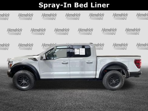 Used 2024 Ford F150 Raptor AWD/4WD image 7