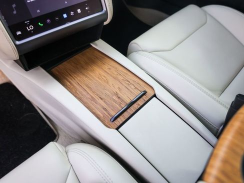 Used 2018 Tesla Model S 75D image 17