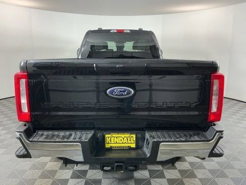 Used 2023 Ford F350 XLT image 5