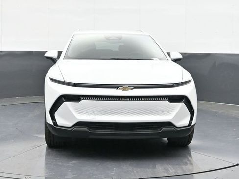 New 2026 Chevrolet Equinox EV LT FWD image 16