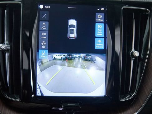 Certified 2023 Volvo XC60 B6 Ultimate w/ Climate Package AWD/4WD image 33
