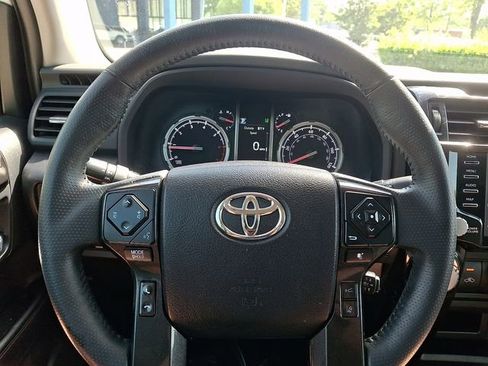 Used 2024 Toyota 4Runner TRD Off-Road AWD/4WD image 21