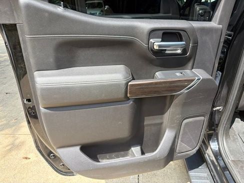 Used 2021 Chevrolet Silverado 1500 RST w/ Bed Protection Package AWD/4WD image 18