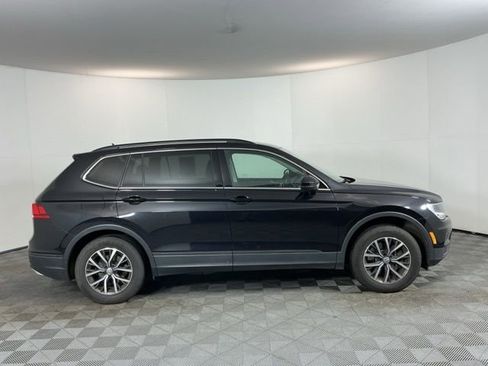 Used 2019 Volkswagen Tiguan SE image 4
