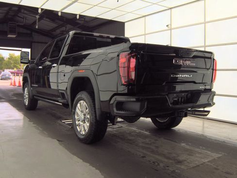 Used 2022 GMC Sierra 2500 Denali w/ Technology Package image 10
