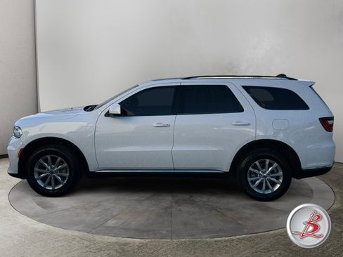 Used 2022 Dodge Durango SXT AWD/4WD image 4