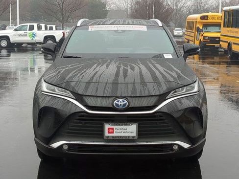 Certified 2023 Toyota Venza XLE image 4