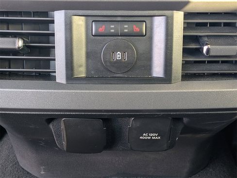 Used 2024 Ford F250 Lariat w/ Chrome Package image 15