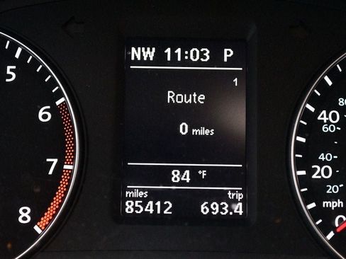 Used 2012 Volkswagen Passat 2.5 SE FWD image 47