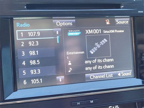 Used 2016 Toyota Avalon XLE image 14