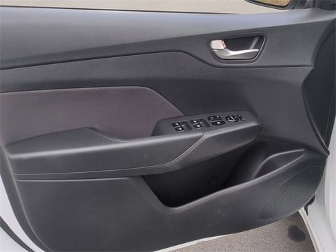 Used 2021 Hyundai Accent SEL image 30