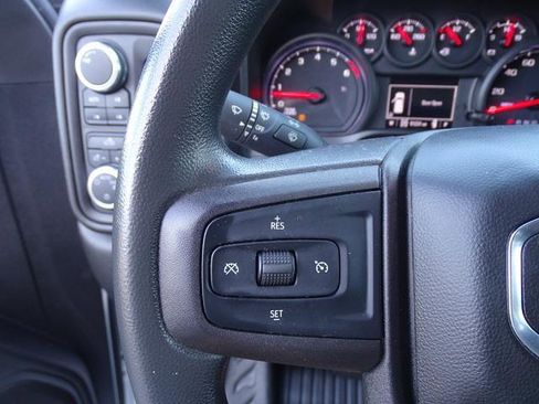 Used 2021 GMC Sierra 1500 4x4 Crew Cab w/ Sierra Value Package image 17