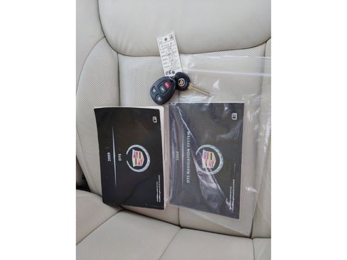 Used 2009 Cadillac DTS w/ Sun And Navigation Package FWD image 29