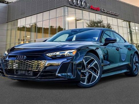 Used 2024 Audi RS e-tron GT w/ Carbon Performance Package image 1