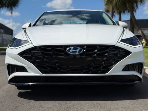 Used 2020 Hyundai Sonata SEL w/ Cargo Package image 2