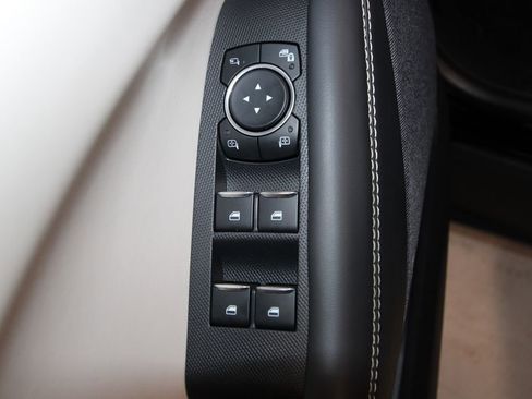 Used 2025 Ford Mustang Mach-E Premium AWD/4WD image 6