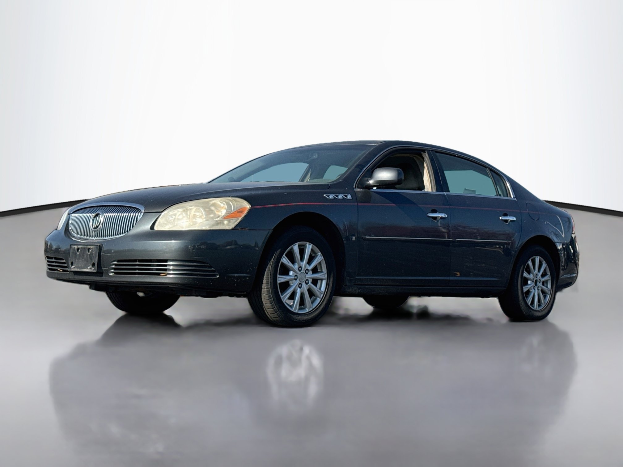 Used 2009 Buick Lucerne CX FWD image 3