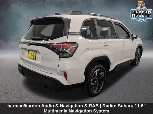 Used 2025 Subaru Forester Limited AWD/4WD image 5