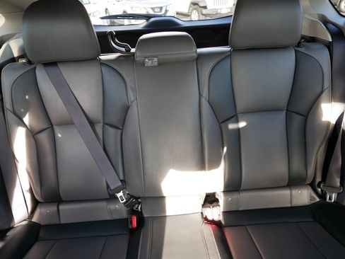 Used 2021 Subaru Crosstrek 2.5i Sport w/ Moonroof Package image 13