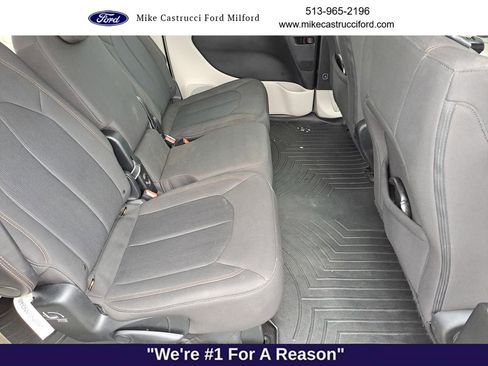 Used 2018 Chrysler Pacifica Touring Plus w/ Tire & Wheel Group image 24