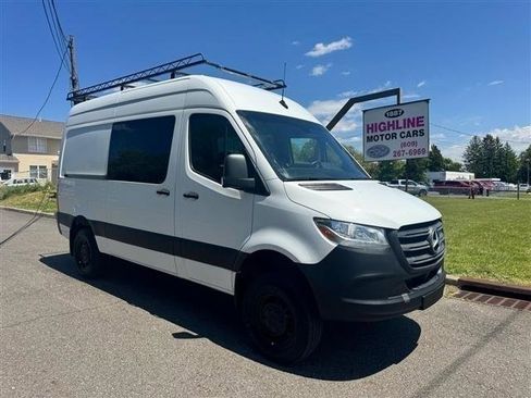 Used 2020 Mercedes-Benz Sprinter 2500 image 3