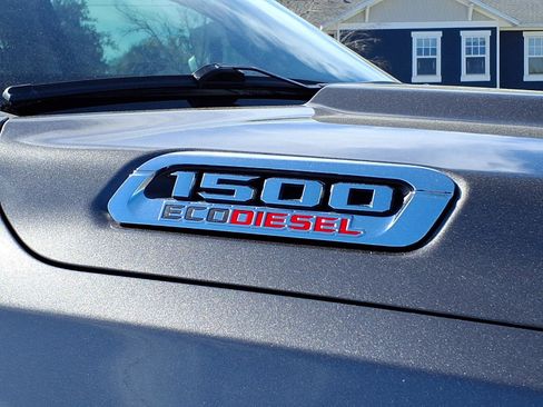 Used 2020 RAM 1500 Laramie image 30