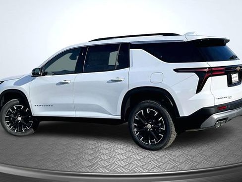 New 2026 Chevrolet Traverse LT w/ Sun and Wheel Package image 3