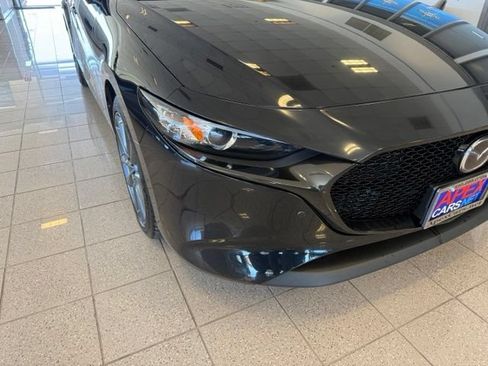 Used 2023 MAZDA MAZDA3 s FWD image 8