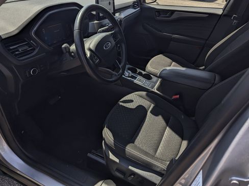 Used 2024 Ford Escape Active FWD image 8