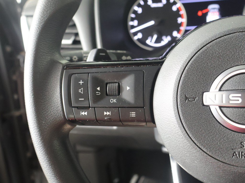 Used 2023 Nissan Rogue SV AWD/4WD image 37