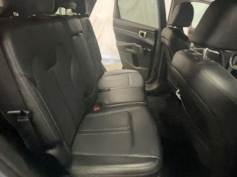 Used 2021 Kia Sorento S w/ Panoramic Sunroof Package AWD/4WD image 22