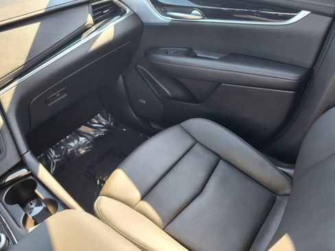 Used 2026 Cadillac XT5 Premium Luxury w/ Driver Assist Package AWD/4WD image 13