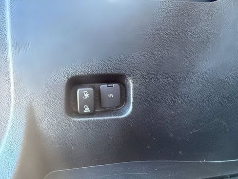Certified 2020 Ford Edge SEL w/ Convenience Package AWD/4WD image 12