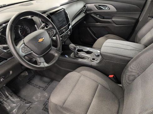 Used 2023 Chevrolet Traverse LT w/ Rear Camera Mirror Package AWD/4WD image 9