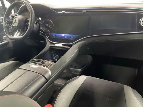 Used 2024 Mercedes-Benz EQE AMG 4MATIC SUV image 28