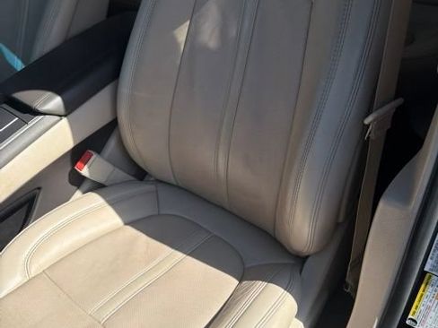 Used 2018 Lincoln MKZ Reserve FWD image 13