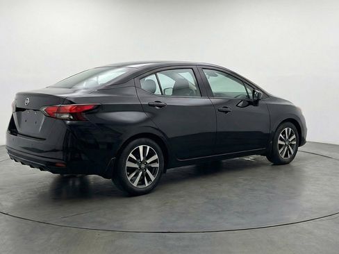 Used 2025 Nissan Versa SV FWD image 9