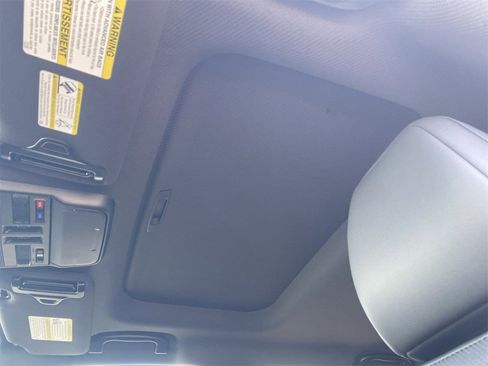 New 2026 Subaru Outback Limited image 18