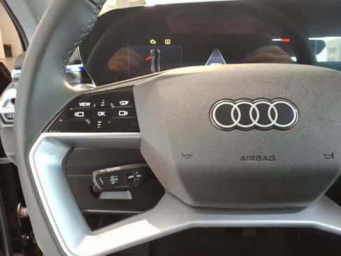 Used 2025 Audi A5 2.0T Premium Plus w/ Premium Plus AWD/4WD image 21