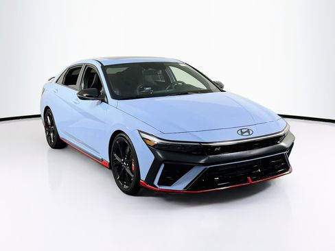 Used 2025 Hyundai Elantra N FWD image 3