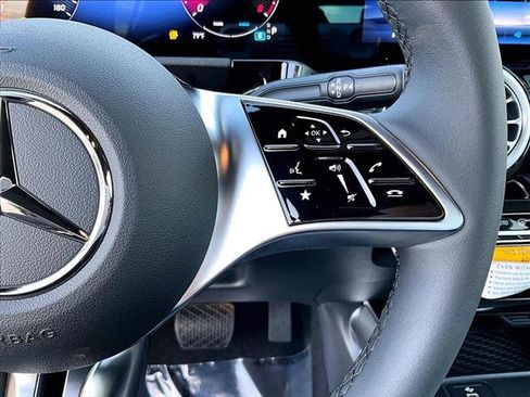 New 2026 Mercedes-Benz GLA 250 GLA 250 image 21