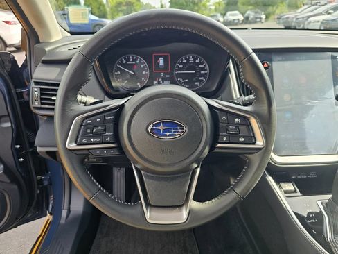 Used 2024 Subaru Outback Premium AWD/4WD image 24