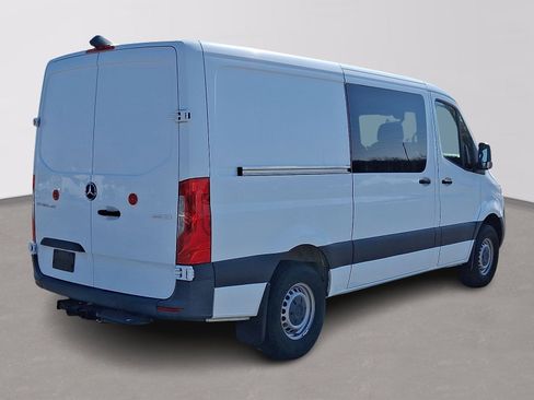 Used 2020 Mercedes-Benz Sprinter 144 Cargo image 4
