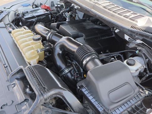 Used 2019 Ford F150 XLT w/ Equipment Group 302A Luxury image 29