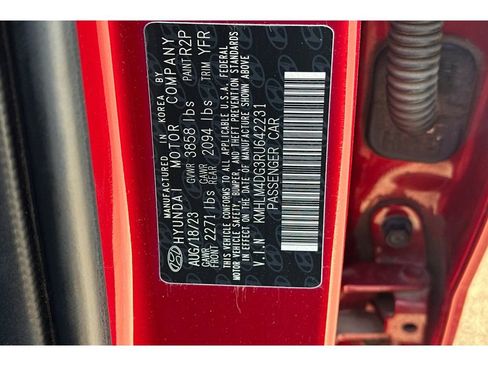 Used 2024 Hyundai Elantra SEL image 33