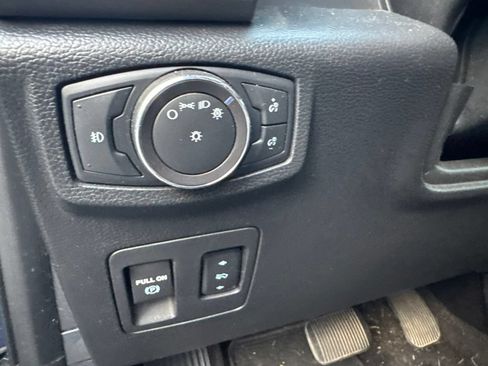 Used 2018 Ford Expedition Max XLT AWD/4WD image 12