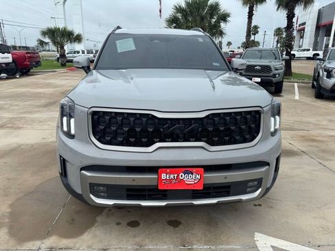 Used 2023 Kia Telluride SX X-Line AWD/4WD image 2