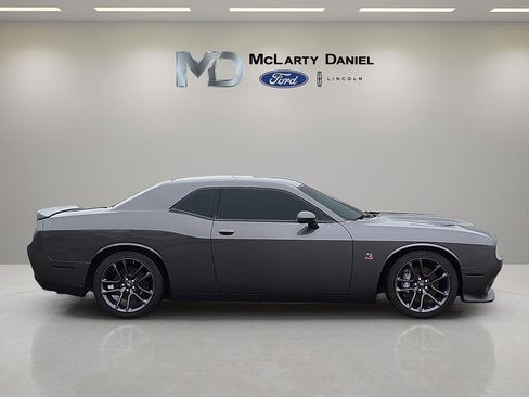 Used 2021 Dodge Challenger R/T Scat Pack image 6