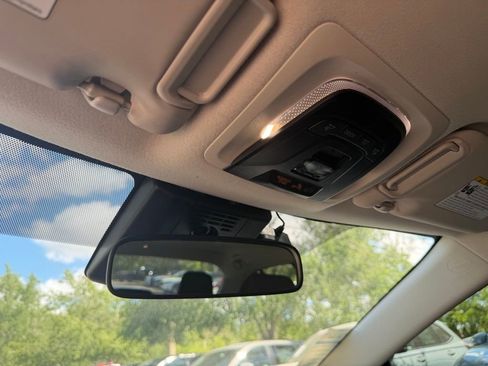 Used 2024 Toyota Corolla LE image 27