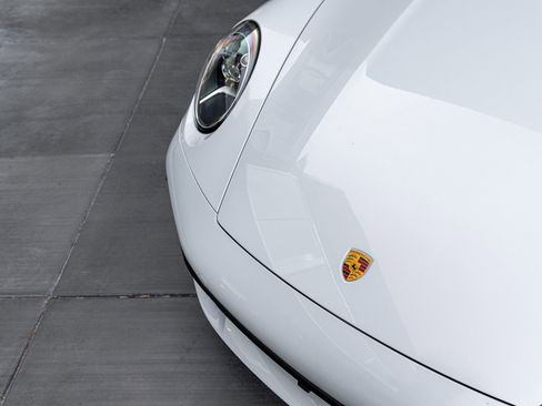 Certified 2023 Porsche 911 Carrera S RWD image 40